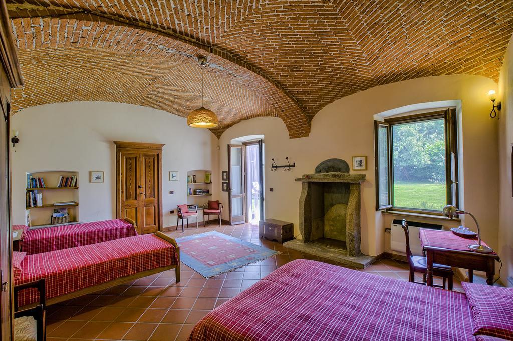 B&B Cascina Moncrava Ivrea Room photo